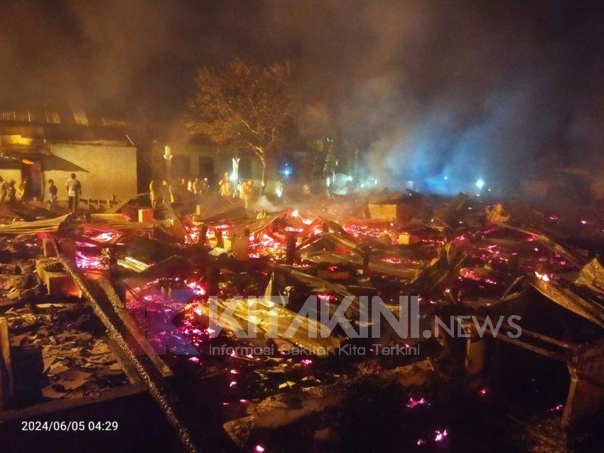 14 Rumah di Kampung Tarekat Naqsyabandiyah Babussalam Ludes Terbakar