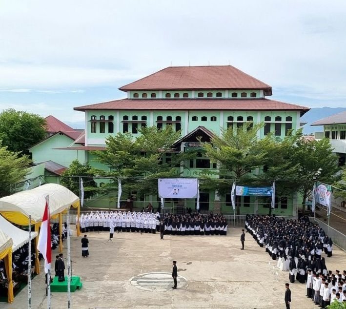Pesantren Babun Najah Kebakaran, DPKP Banda Aceh: 12 Santri Alami Sesak Nafas