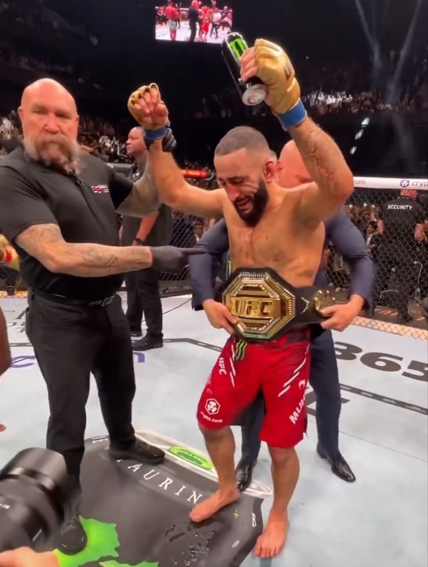Belal Muhammad Gulingkan Leon Edwards dan jadi Juara Kelas Welter UFC Berdarah Palestina Pertama