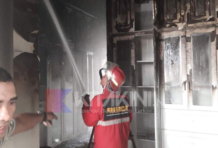 Sebuah Rumah Mewah di Binjai Nyaris Ludes Terbakar