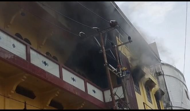 Vihara di Rokan Hilir Terbakar, Dua Mobil Damkar Dikerahkan