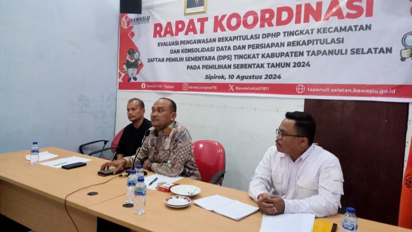 Bawaslu Tapsel Gelar Rakor Evaluasi Pengawasan DPHP Tingkat Kecamatan