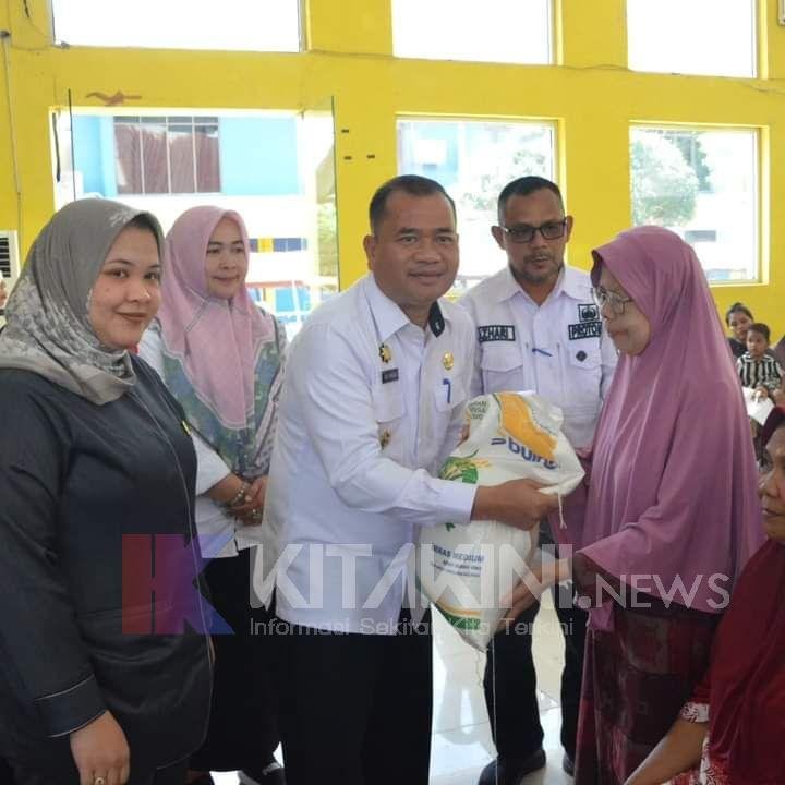 11.842 Keluarga di Padangsidimpuan Terima Bantuan Beras Cadangan Pemerintah Tahap III