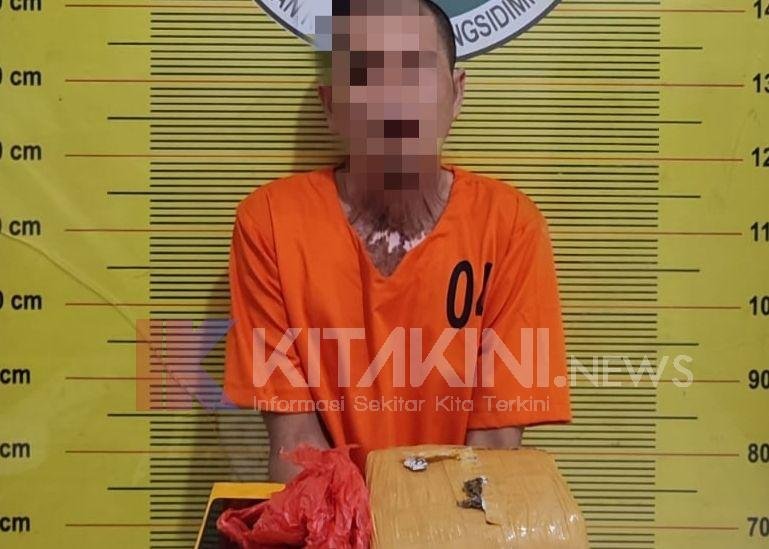 Pria Ini Tenteng Plastik Berisi 1 Kg Ganja di Batunadua Jae Padangsidimpuan
