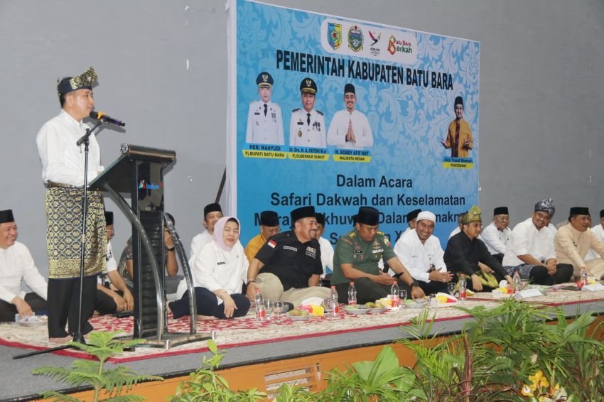 Melalui Safari Dakwah dan Tabligh Akbar, Fatoni Sebarkan Semangat PON ke Kabupaten/Kota