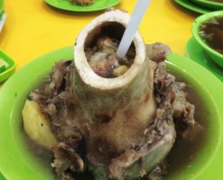Nikmati Kelezatan Sop Sumsum di Medan: Warung Makan Sipirok dan Sop Sumsum Langsa yang Melegenda