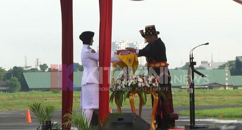 Bobby Beri Penghargaan ke Veteran dan Lepas 200 Atlet PON Medan-Aceh 2024
