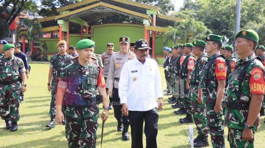 Apel Gelar Pasukan Operasi Pengamanan Pilkada Serentak di Wilayah Kodim 0203/Lkt