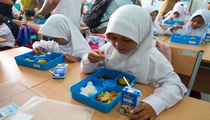 Rp700 Triliun Biaya Program Makan Bergizi Gratis Masuk Dalam Anggaran pendidikan