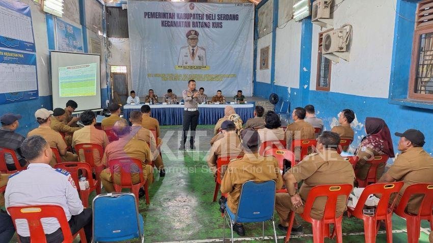 Sosialisasi PON XXI di Kecamatan Batangkuis, Foto Yusuf Siregar Masih Terpajang
