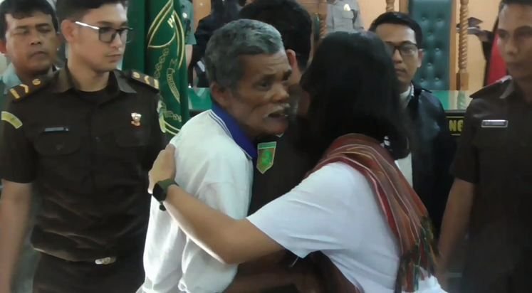 Ketua Masyarakat Adat Sorbatua Siallagan Divonis 2 Tahun Penjara
