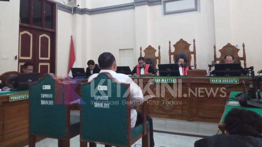 Suap Pengamanan Proyek, Bupati Labuhanbatu Nonaktif Dituntut Enam Tahun Penjara