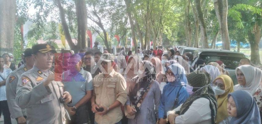 Ratusan Guru Minta Polres Langkat Tetapkan Tersangka Pemalsuan Surat Pernyataan PPPK Guru 2023