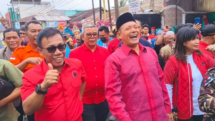 Tapteng Batal Pilkada &ldquo;Kotak Kosong&rdquo;, KPU Putuskan Masinton Pasaribu-Mahmud Efendi Sebagai Pasangan Bacalon