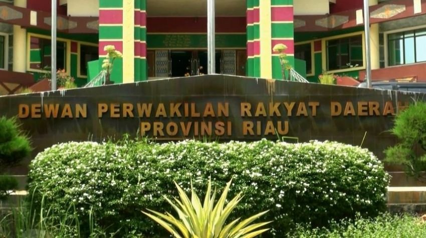 Polda Periksa Pimpinan DPRD Riau Terkait Perjalanan Dinas Fiktif