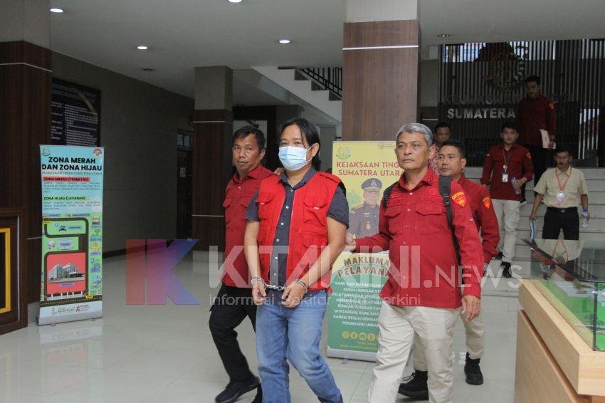 Rugikan Negera Rp5,7 M, Kejatisu Tahan Direktur CV Bangun Restu Bersama