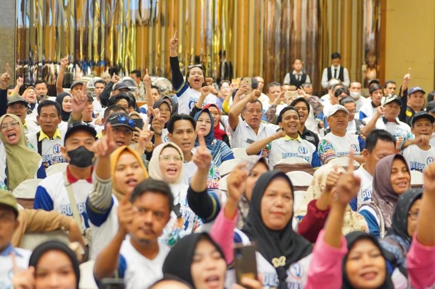 Ribuan Buruh Sumut Nyatakan Dukungan untuk Bobby-Surya