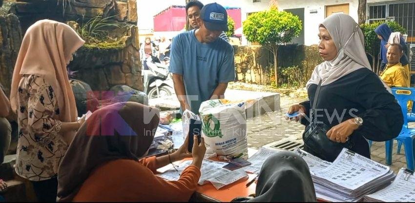 Belasan Ribu Warga Binjai Berpenghasilan Rendah Terima Bantuan Pangan Tahap II
