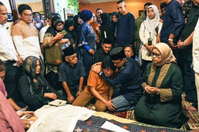 Anies Baswedan Kenang Marissa Haque: Sosok yang Dedikatif di Dunia Hiburan dan Politik