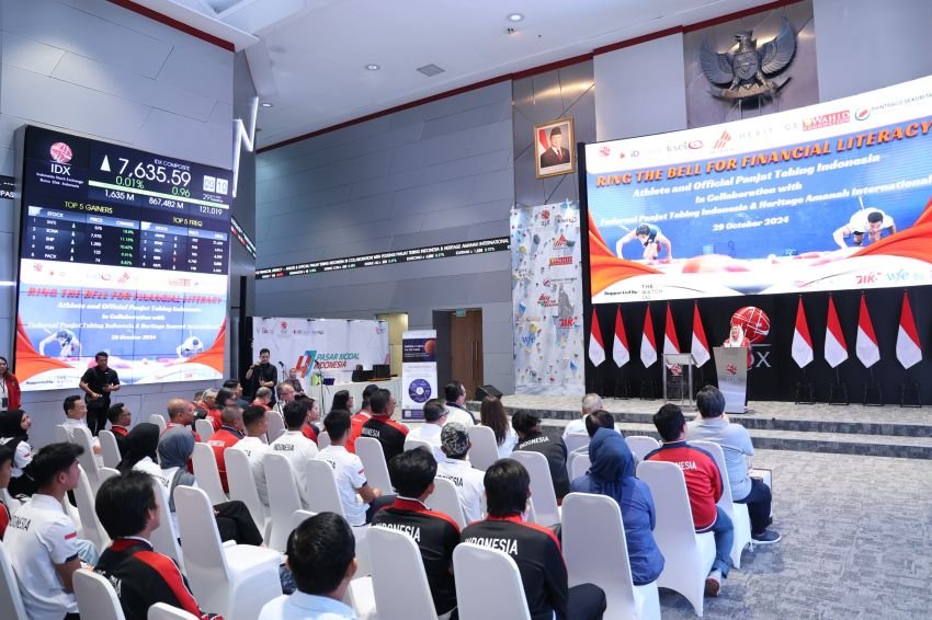 BEI Gandeng Atlet Panjat Tebing dalam Kampanye Literasi Keuangan