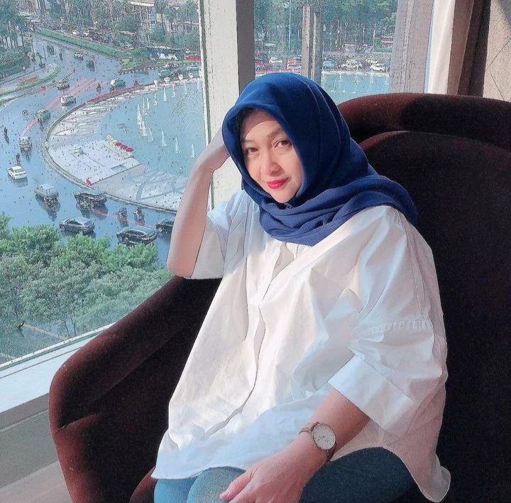 Dina Mariana, Penyanyi Legendaris 70-80an, Meninggal Dunia di Usia 59 Tahun