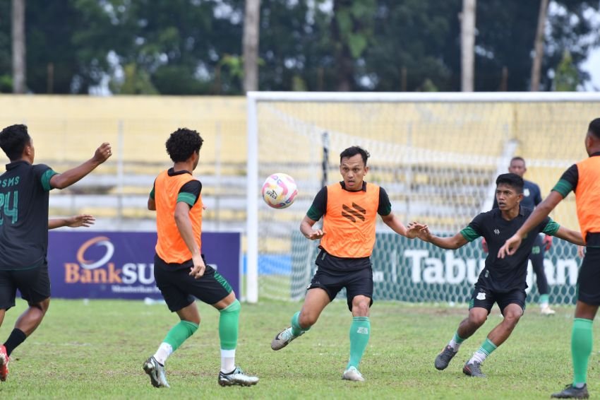 Nil Maizar Optimis PSMS Amankan Tiga Poin Krusial di Kandang Lawan Persikota