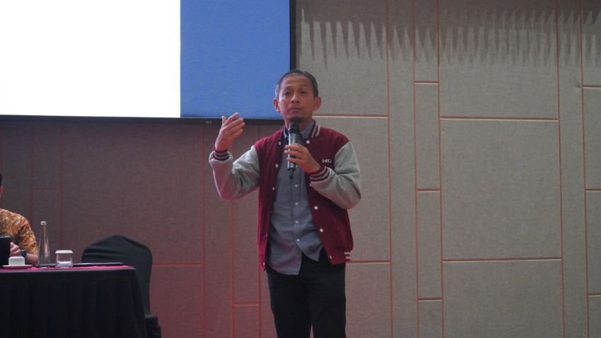 OJK Perkuat Literasi Keuangan untuk Hadapi Ancaman Judi Online dan Pinjol Ilegal