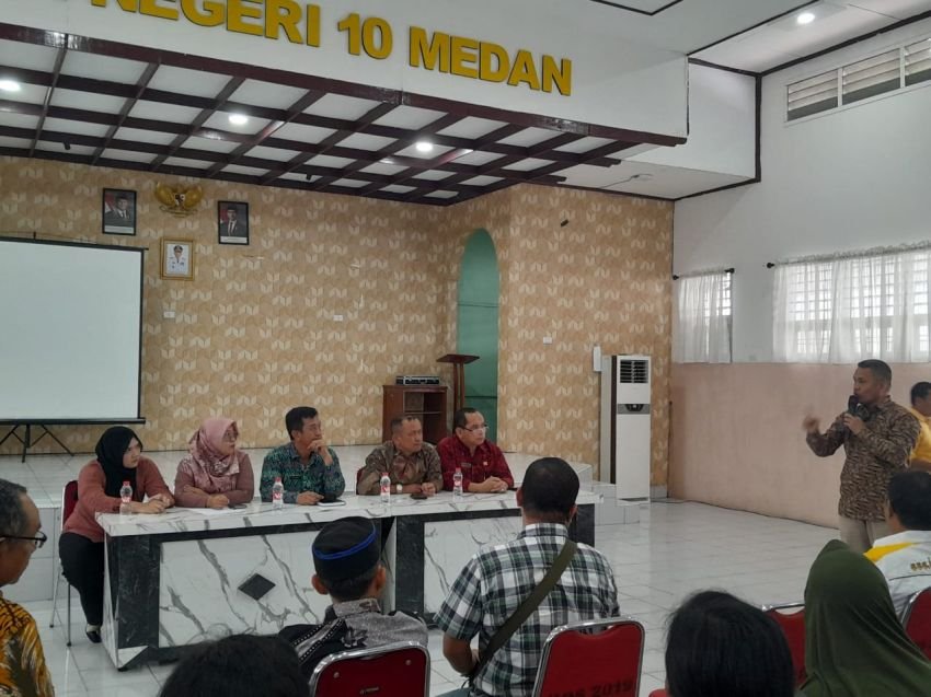 Orang Tua Siswa SMKN 10 Medan Minta Kepsek Segera ke Jakarta