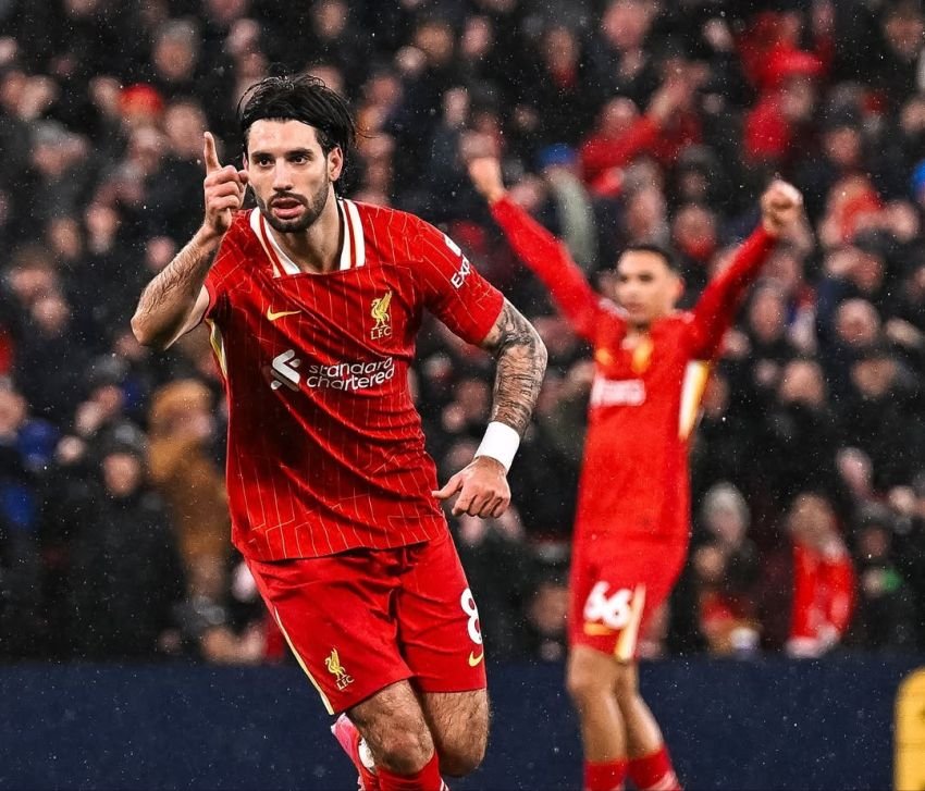 Liverpool Kokoh di Puncak Klasemen Usai Taklukkan Newcastle 2-0