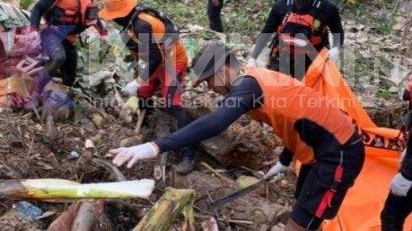 Warga Temukan Jasad Diduga Korban Banjir Bandang Padangsidimpuan di Desa Labuhanraskoki