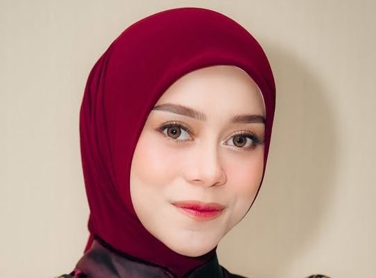 Tidak Mudik, Lesti Kejora Masak Sendiri