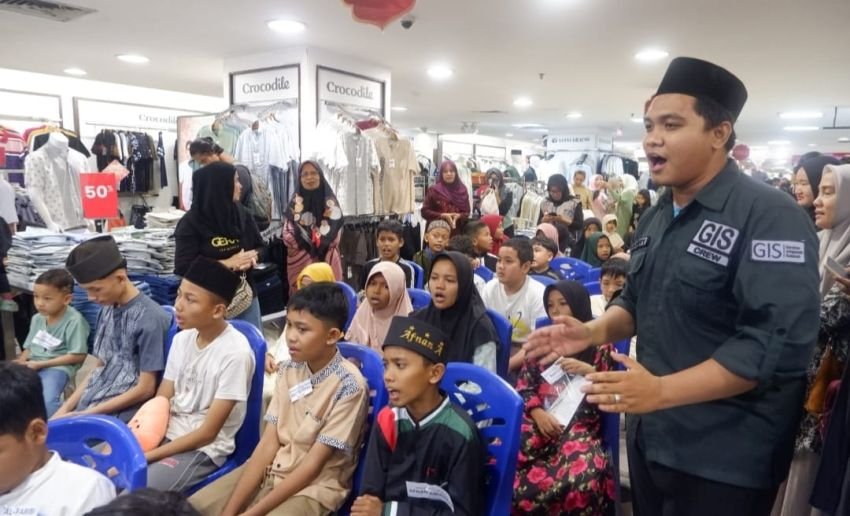 GIS Kembali Belanjakan Anak Yatim Sambil Bersalawat dan Keseruan Kuis