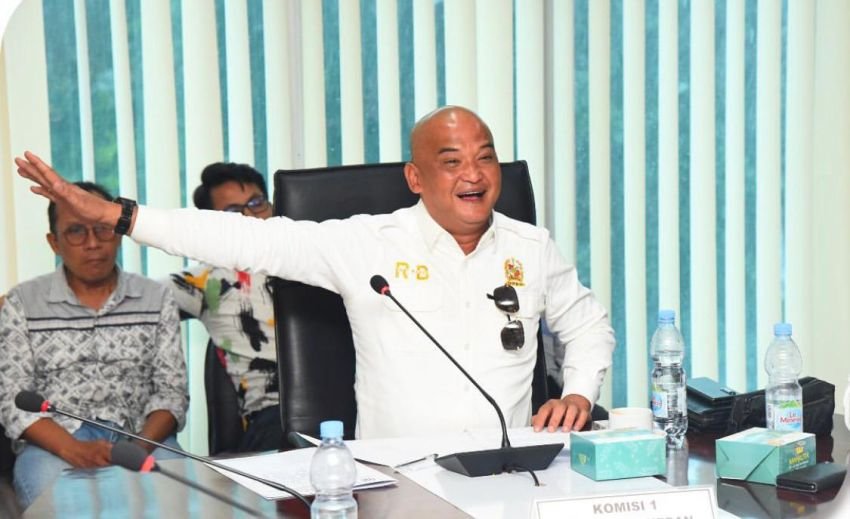 Mobil Dinas Parkir Saat "One Day No Car", Robi Barus Minta Rico Waas Beri Sanksi ASN