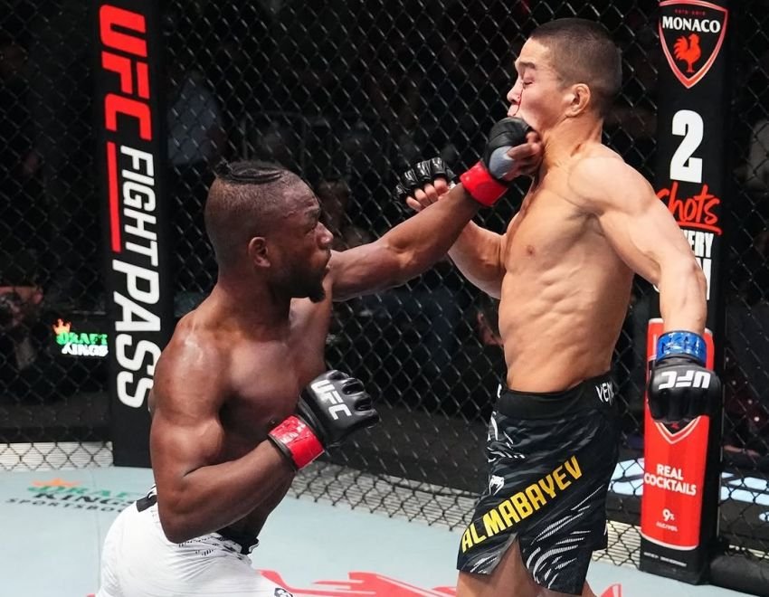 Manel Kape Akhiri Rekor 17 Kemenangan Beruntun Asu Almabayev di UFC Vegas 103 dengan Pukulan KO
