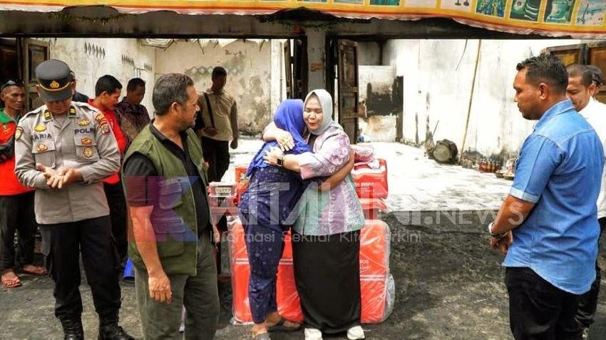 Pemkab Langkat Salurkan Bantuan untuk Korban Kebakaran di Selesai