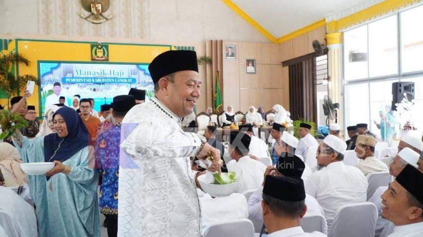 Sebanyak 460 Jamaah Calon Haji Langkat Ikuti Tepung Tawar