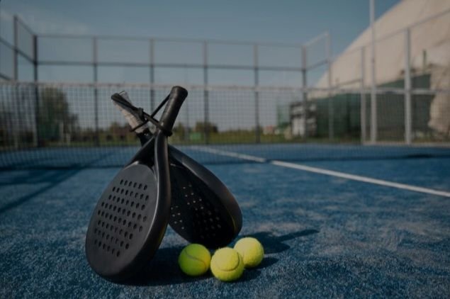 Olahraga Padel Makin Marak, Kesehatan Mata Jadi Taruhan
