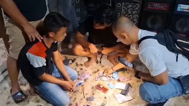 Pengedar Narkoba Lari Nyebur ke Sungai saat  Ditangkap Polisi di Kuansing Riau