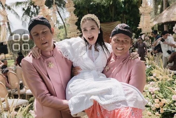 Luna Maya Resmi Jadi Istri, Mas Kawin 7,5 Gram Emas
