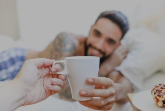 Bangun Tidur Langsung Minum Kopi, Bikin Efek Kafein Berkurang