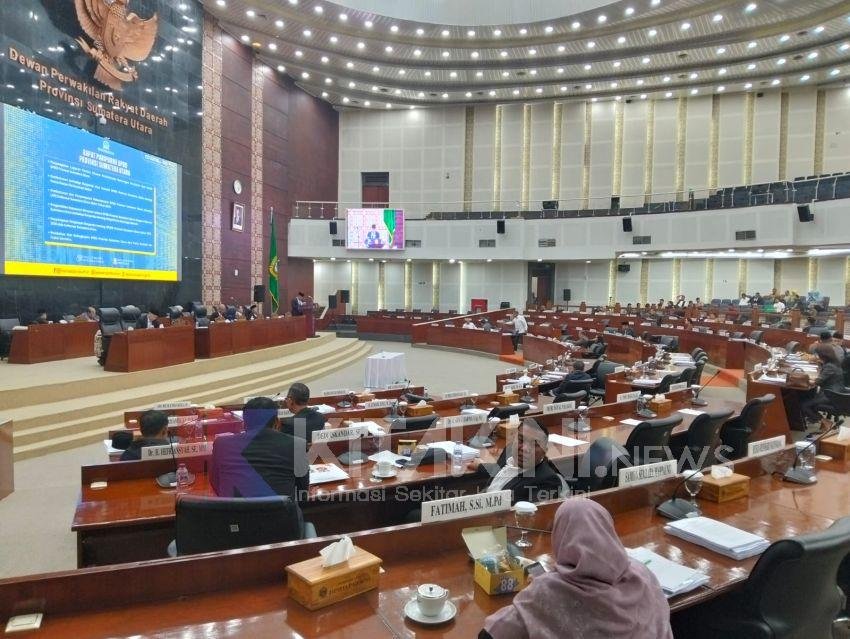 Dari 3.005 Km Jalan Provinsi,  21,81 Persen Kondisi Sedang, 4,78 Rusak Ringan dan 17 Persen Rusak Berat