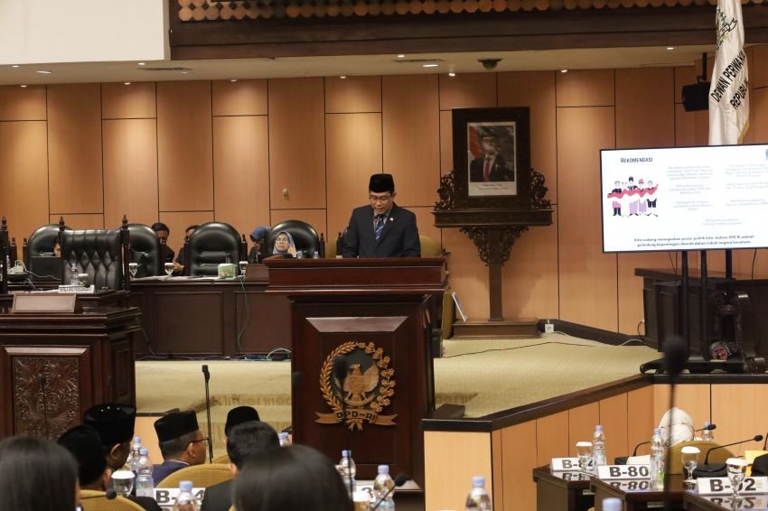 Penrad Siagian Soroti Ketimpangan Pusat-Daerah, DPD Bukan Sekadar Simbol