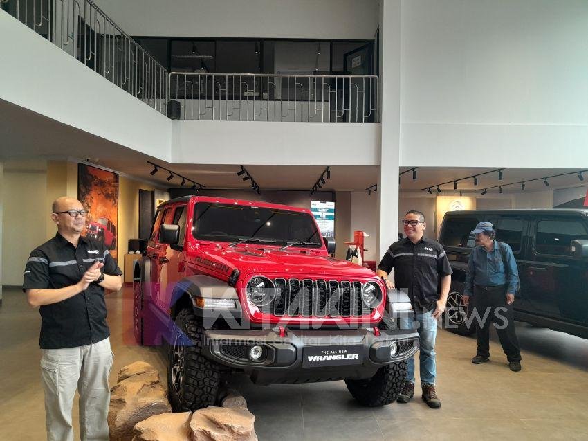 Perkuat Pasar di Medan, Indomobil  Luncurkan Merk Jeep dan Citro&euml;n