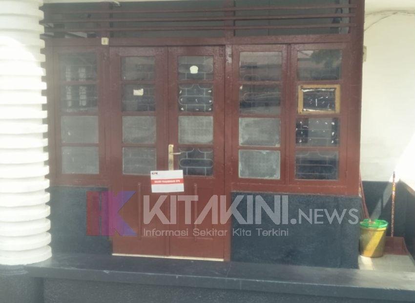 KPK Segel Kantor Kontraktor di Padangsidimpuan