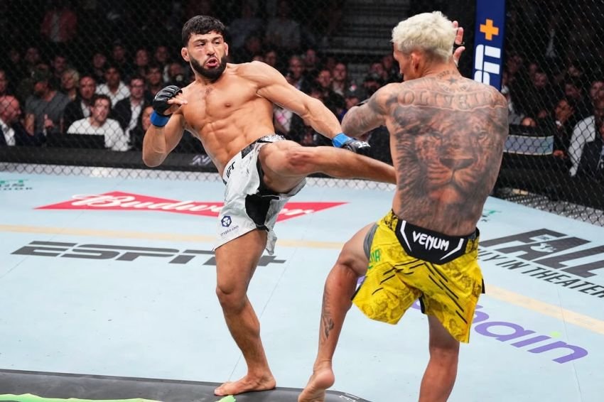 Dana White Keceplosan: Tsarukyan Gagal Lawan Makhachev Bukan karena Cedera, tapi Gagal Turunkan Berat Badan