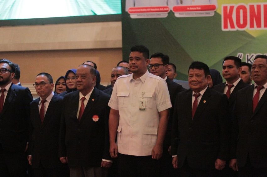 Ketum KONI Pusat dan Gubernur Sumut Titip Harapan Besar kepada Pengurus Baru KONI Sumut
