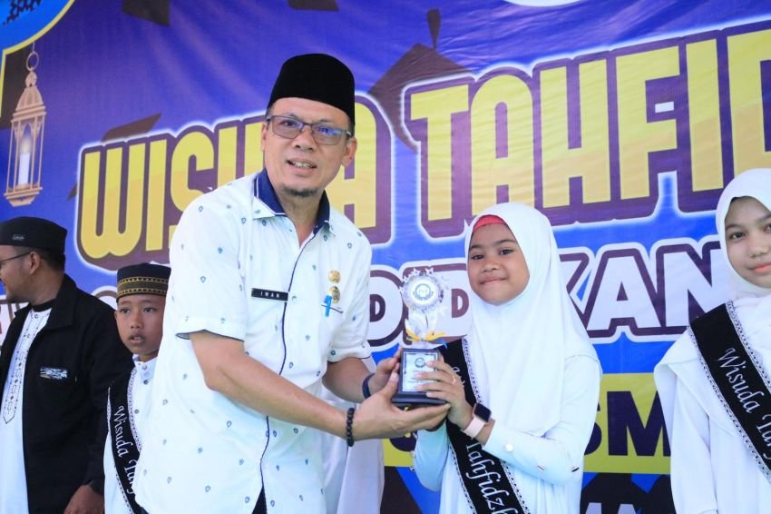 Yaspen An-Naas Gelar Wisuda Tahfiz ke-7, Cetak Generasi Cinta Al-Qur&rsquo;an
