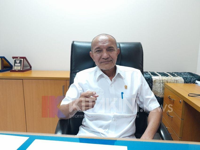 Frans Dante Desak Penertiban Tempat Cuci Kendaraan di Pinggir Jalan