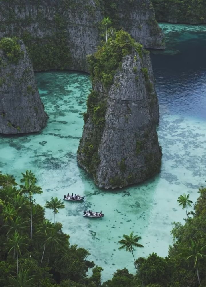 Empat Pulau Paling Terancam Tambang di Raja Ampat