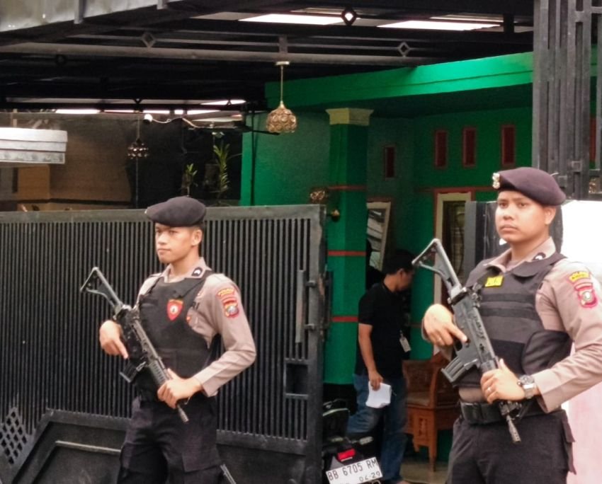 KPK Geledah Rumah Kadis PUPR Madina, Diduga Terkait OTT Proyek Jalan